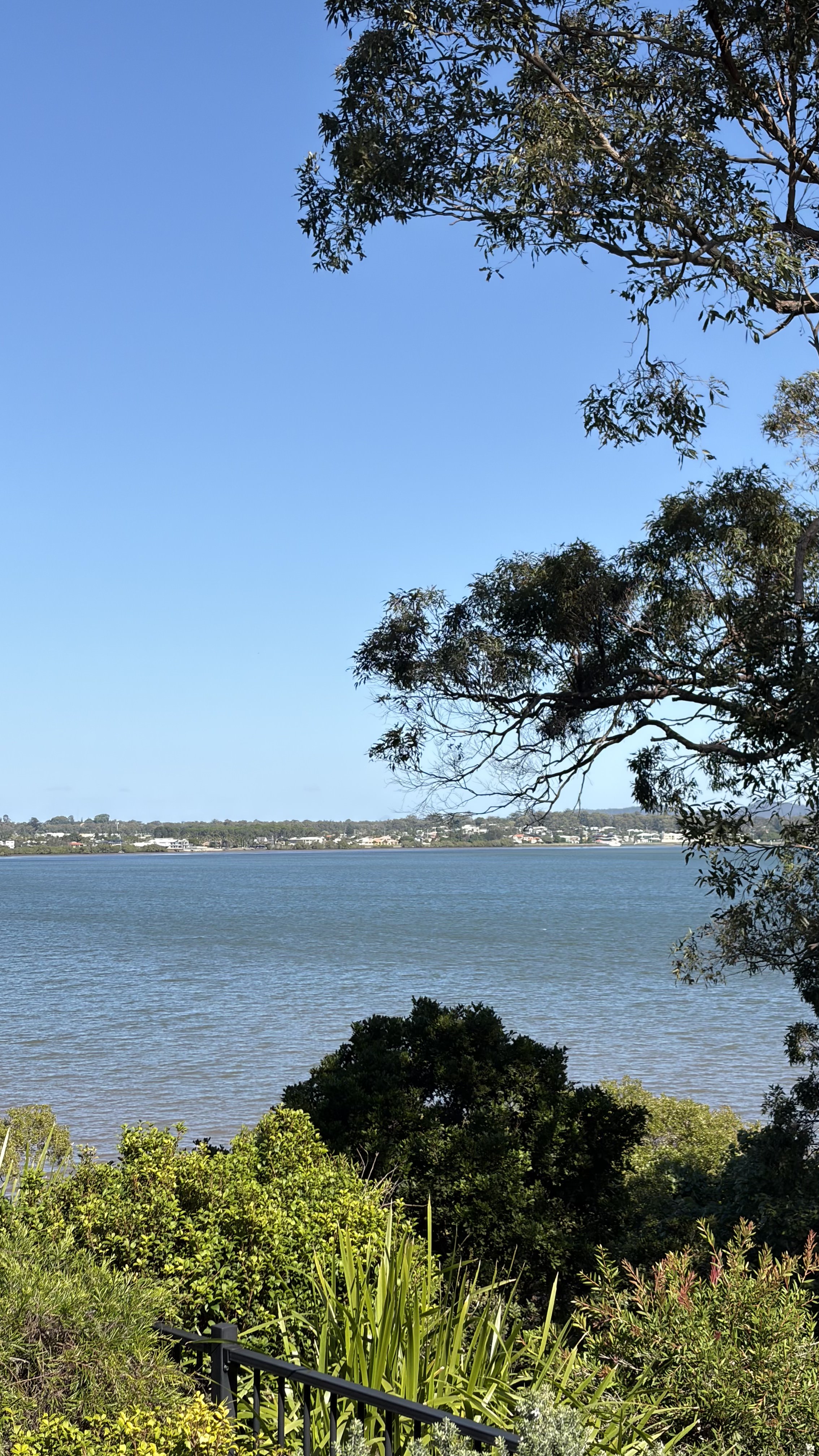 Wellington Point waterfront views — Moreton Bay